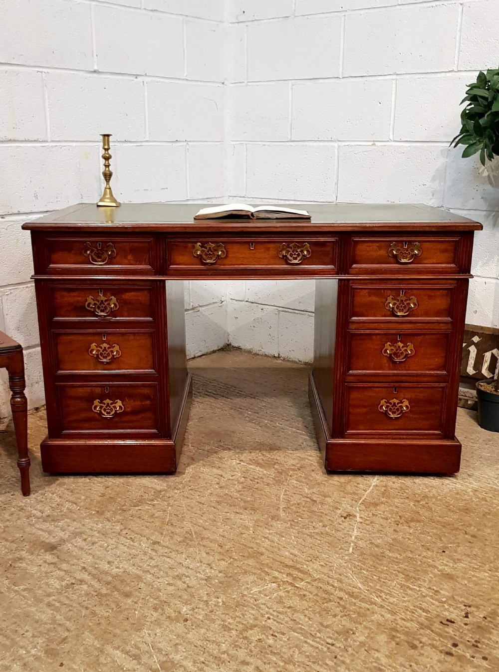 Antique Late Victorian Mahogany Twin Pedestal Desk C1890 540982