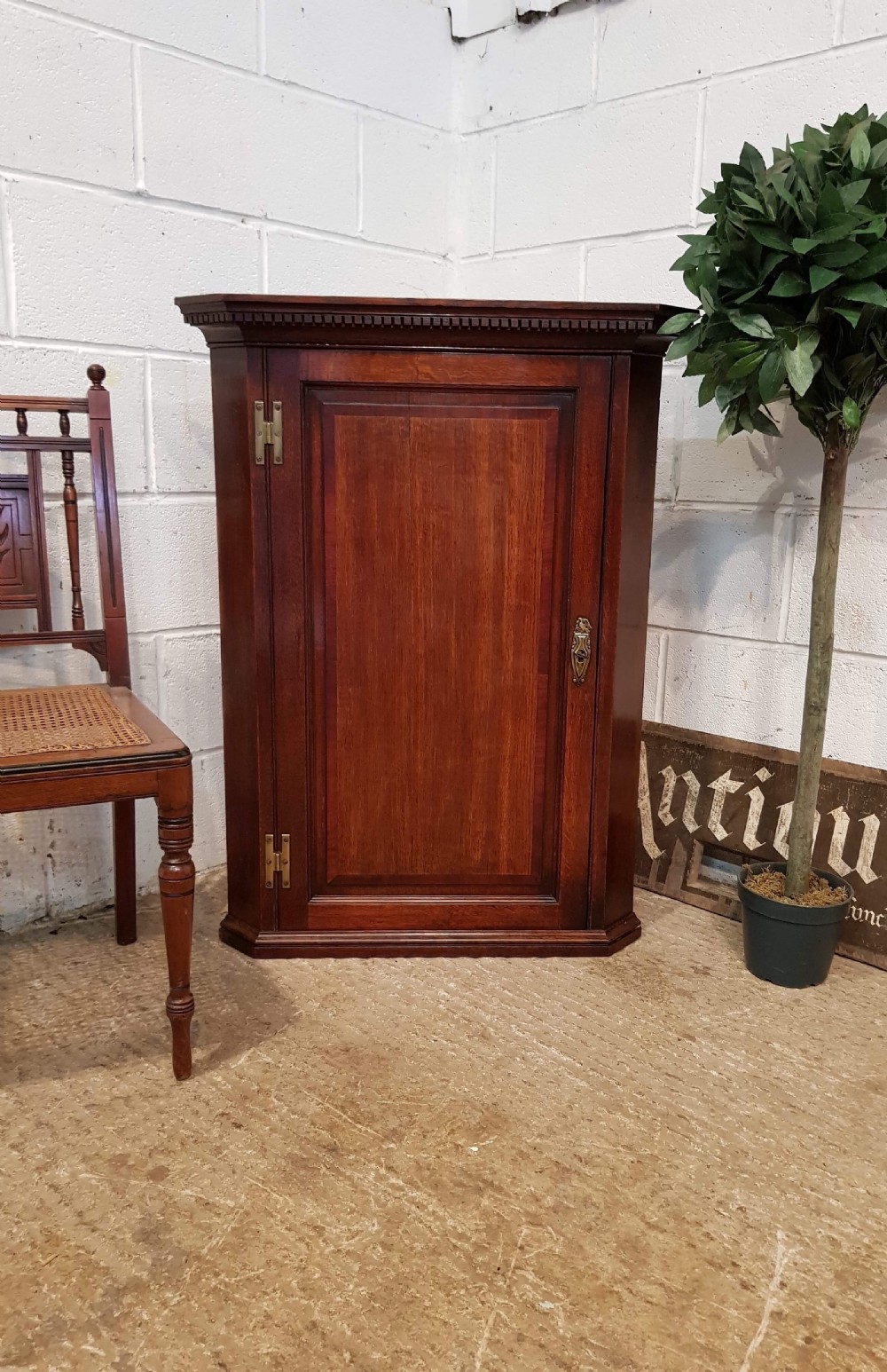 Antique oak corner cabinet deals