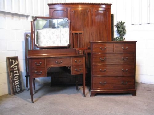 superb antique edwardian chippendale bow fronted bedroom suite c1900 dble bedsteaddressing table triple wardrobe chest of drawers