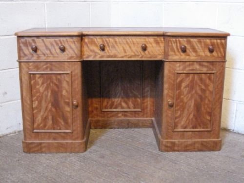 antique victorian satin birch pedastal kneehole desk