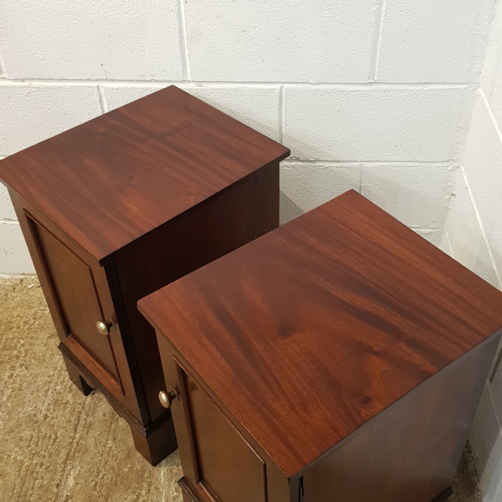 Antique Pair Victorian Mahogany Bedside C1880 983208 www