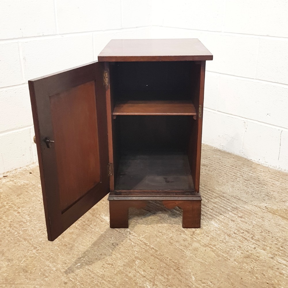 Antique Pair Victorian Mahogany Bedside C1880 983208 www