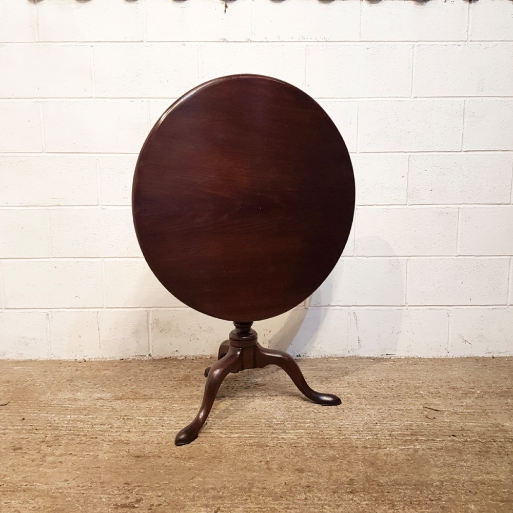 antique 18th cntury mahogany tilt top table c1780