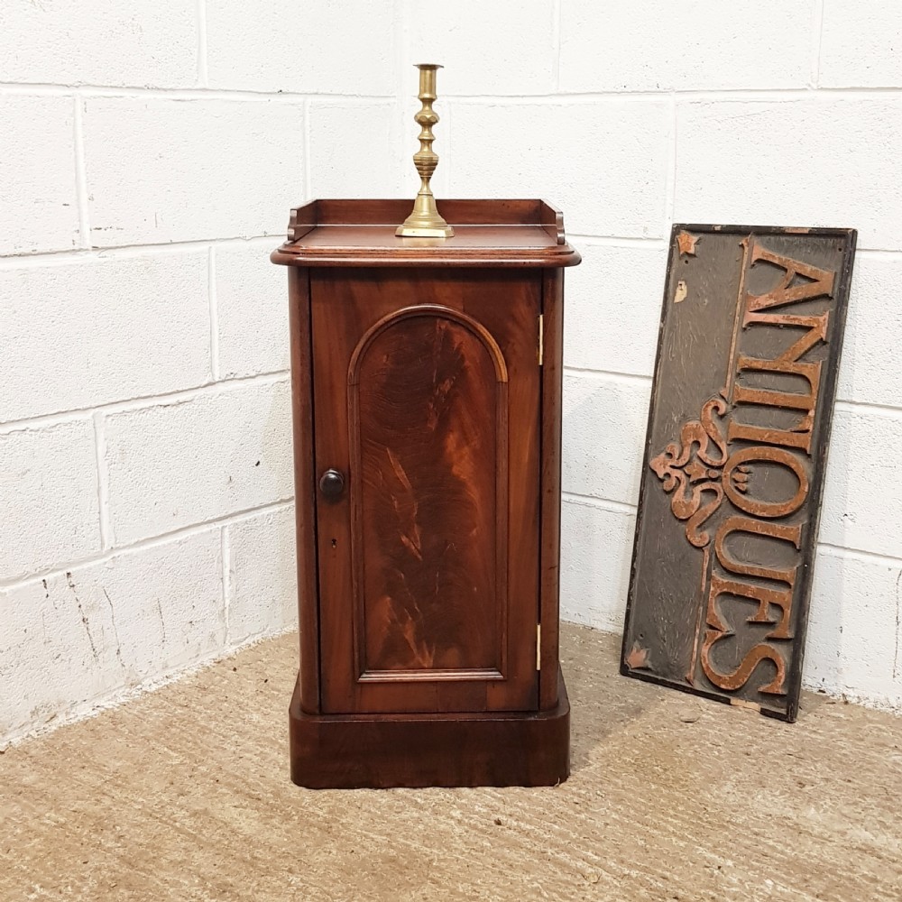 antique victorian ahogany bedside cupboard c1880