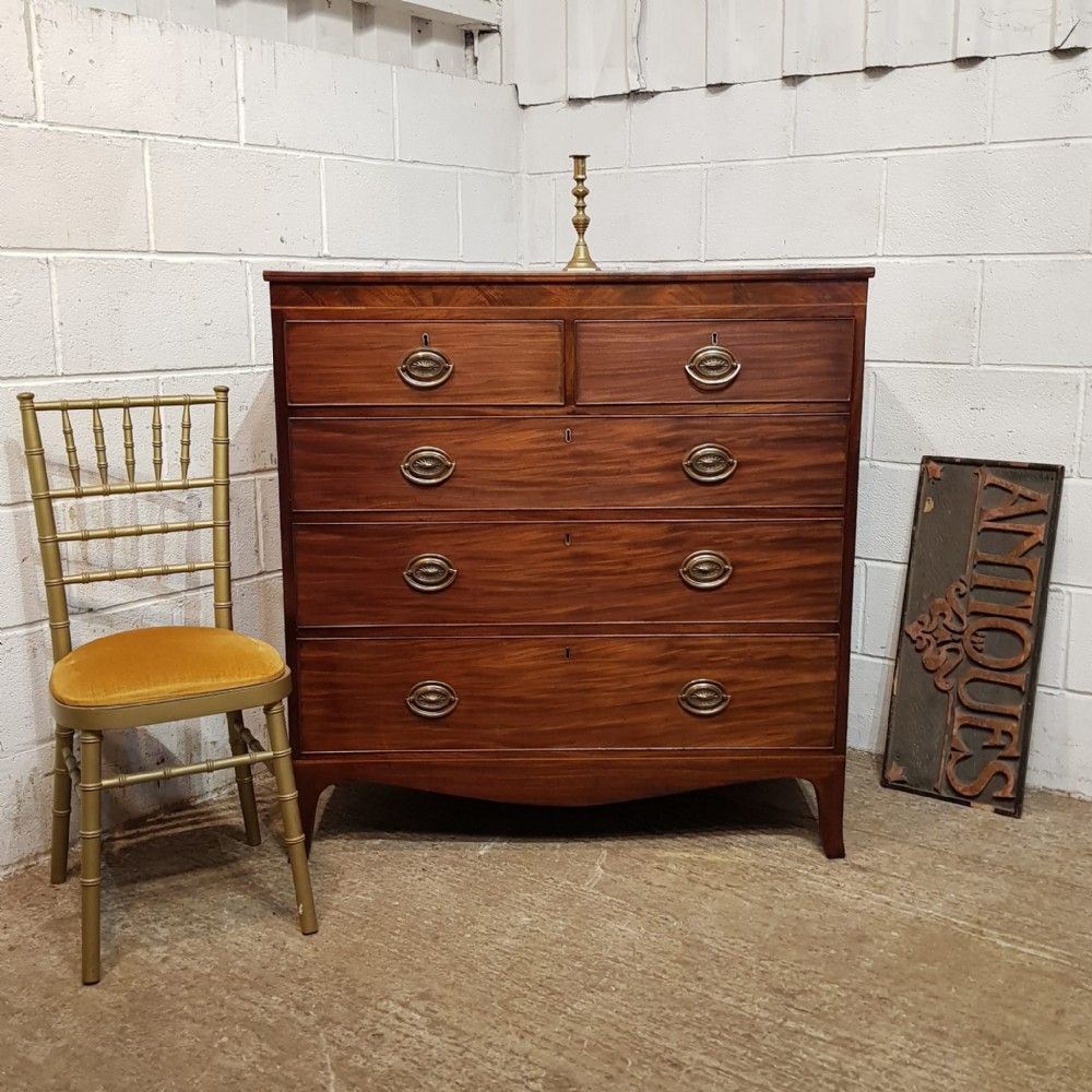 A GEORGE 3RD MAHOGANY CHEST OF DRAWERS C1800 a george 3rd mahogany chest of drawers c1800