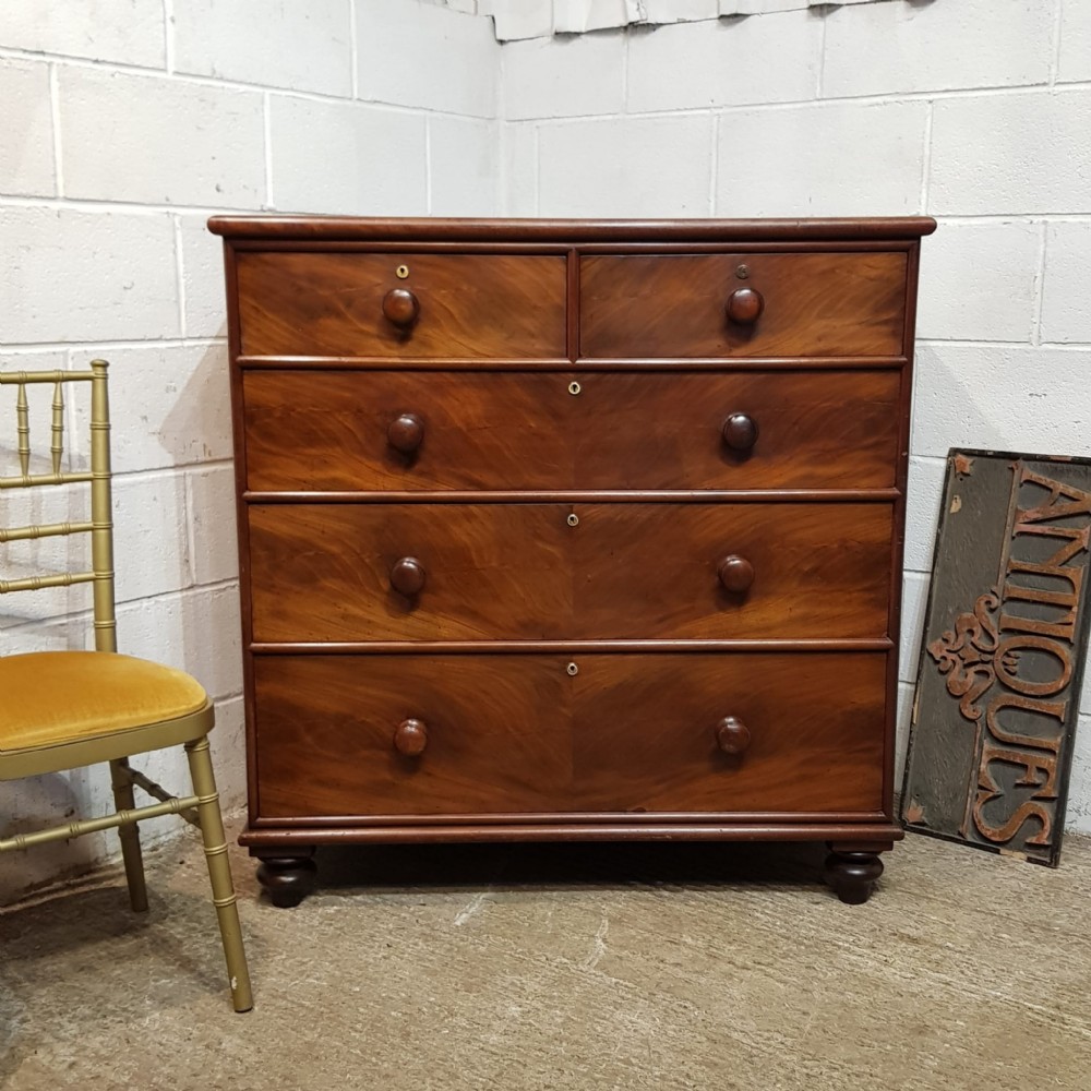 A VICTORIAN MAHOGANY 4 HEIGHT CHEST OF DRAWERS C1880 a victorian mahogany 4 height chest of drawers c1880