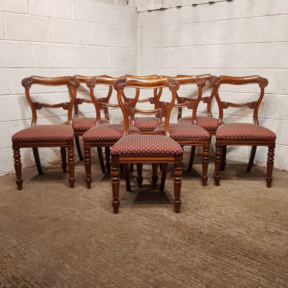 a set of 8 walnut victorian dining chairs c1880
