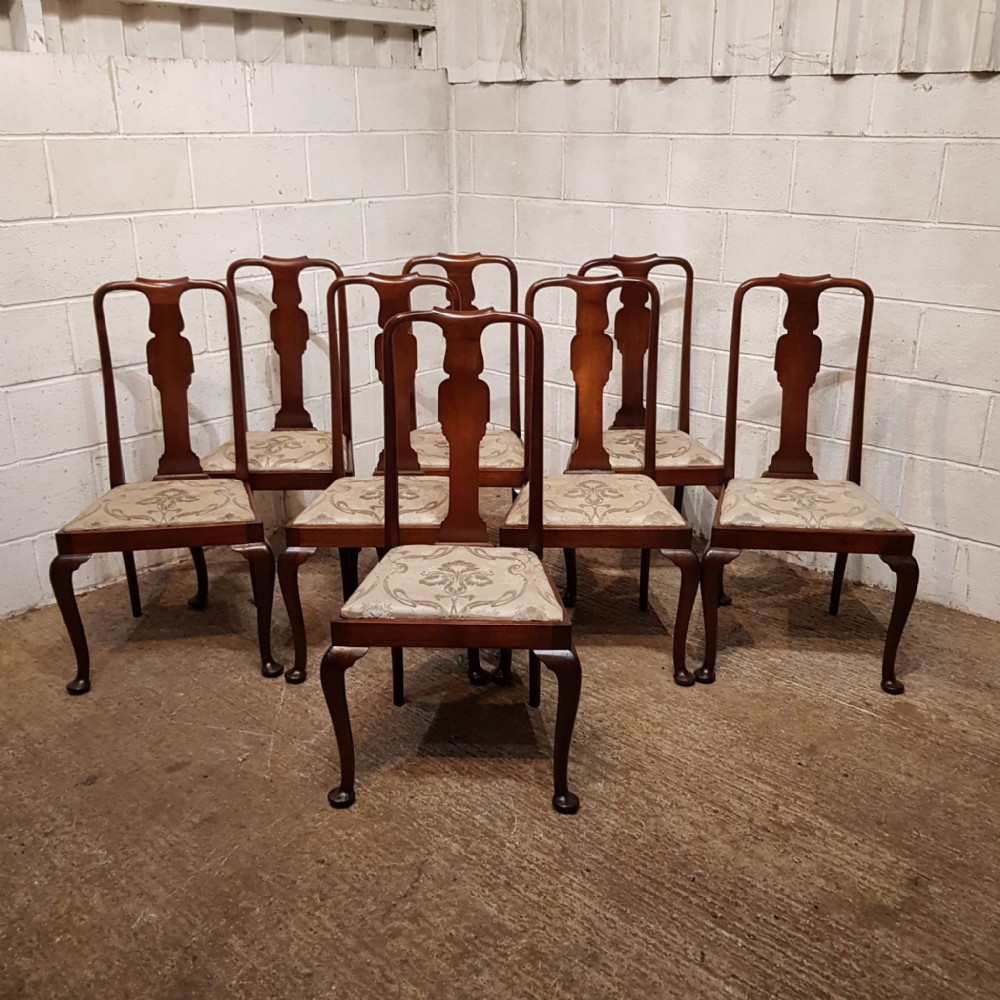 a set of 8 queen anne style mahogany dining chairs c1920