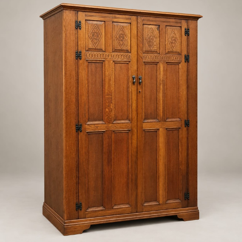 an oak double wardrobe c1920